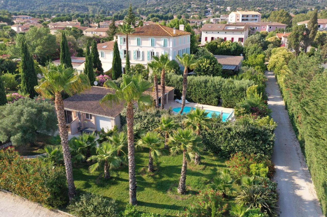 مبيت وإفطار Hyères Domaine De L'Aufrene المظهر الخارجي الصورة